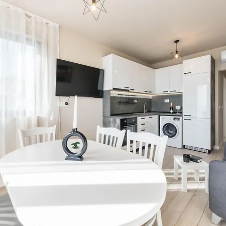 דירה Paradise Sea View *